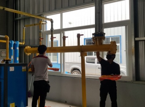 บริการช่างติดตั้งเชื่อมต่อท่อลม